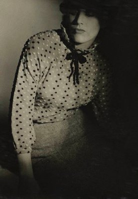 Alternate image of recto: The saxophonist
verso top: Untitled (fashion illustration)
verso left side: Untitled (fashion illustration)
verso right side: Untitled (fashion illustration) by Max Dupain