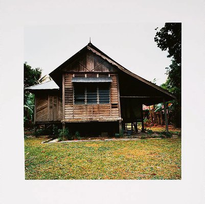 Alternate image of Standing still by Simryn Gill