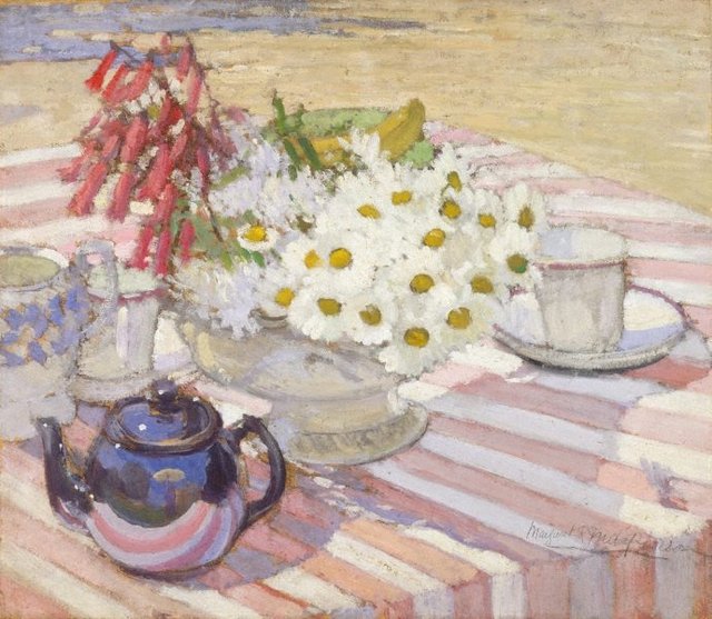 (Still life with teapot and daisies), (1915) by Margaret Preston