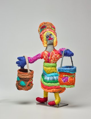 AGNSW collection Marlene Rubuntja Woman with Dilly Bags and Dilly Bag Hat (2019) 210.2019
