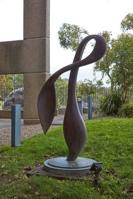 Alternate image of Flora Exemplar by Andrew Rogers