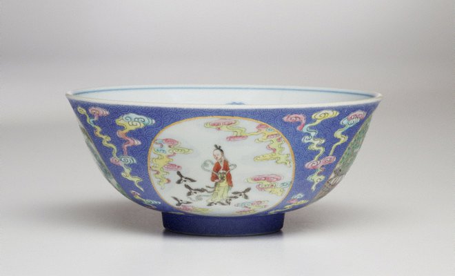 Alternate image of Medallion bowl by