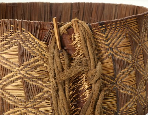 Alternate image of Mum tuland (belt) by