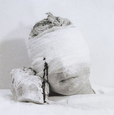 Alternate image of 4. Aktion Sommer 1965, Wohnung Cibulka, 1070 Wien, Kaiserstraße by Rudolf Schwarzkogler