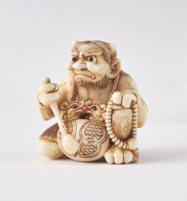 Alternate image of Netsuke in the form of a demon chanting Buddhist sutra by