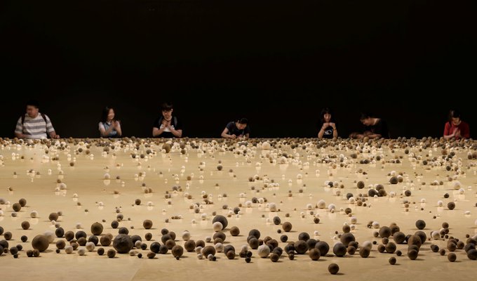 Alternate image of Archive of mind by Kimsooja