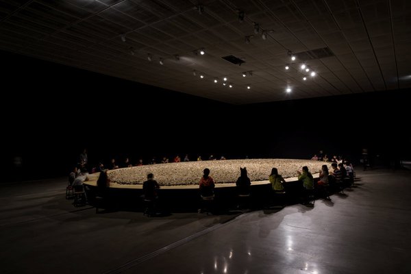 Alternate image of Archive of mind by Kimsooja