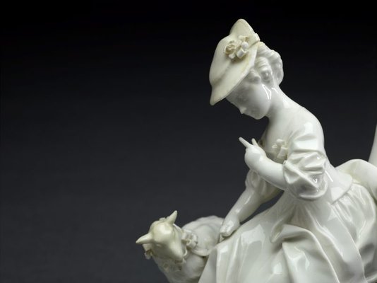 Alternate image of Seated shepherdess with lamb, model by Höchst