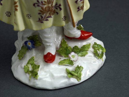 Alternate image of Persian lady by Meissen