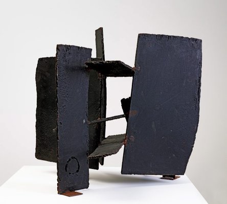 Alternate image of Thunder by Clement Meadmore