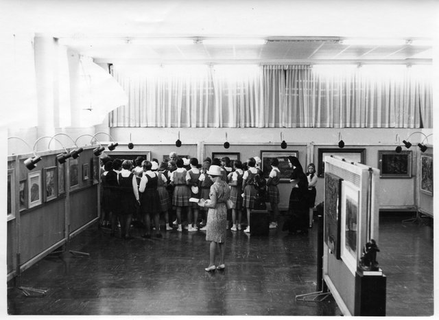 AGNSW Travelling Art Exhibition, Newcastle, 1968. National Art Archive | Art Gallery of NSW