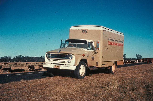 AGNSW Travelling Art Exhibition truck outside Walgett, 1977. National Art Archive | Art Gallery of NSW